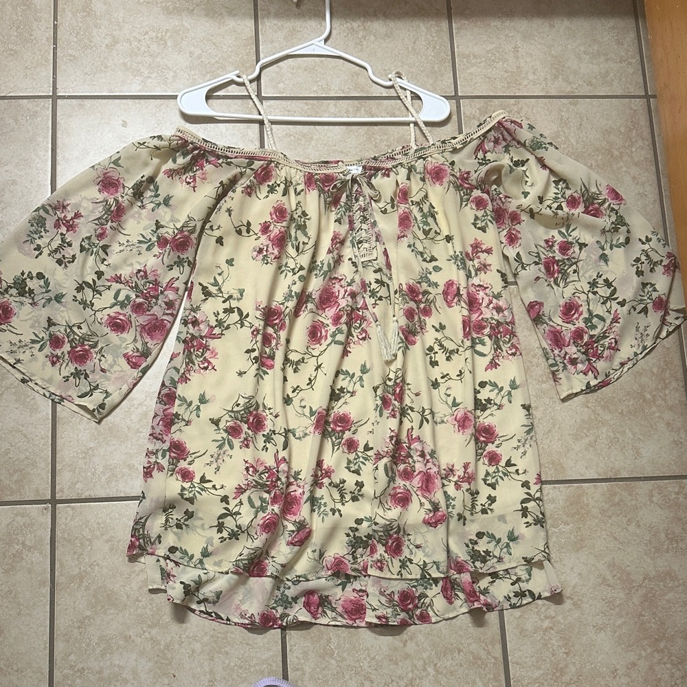 Purple Snow Floral Off-Shoulder Blouse - Cream and Pink